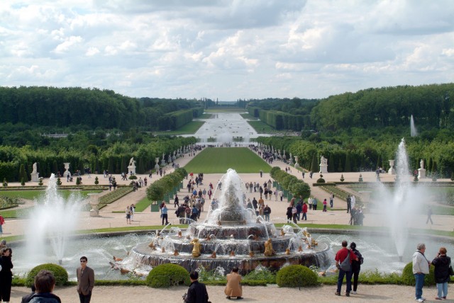 法式庭園的登峰造極 ： 凡爾賽花園 Les Jardins de Versailles