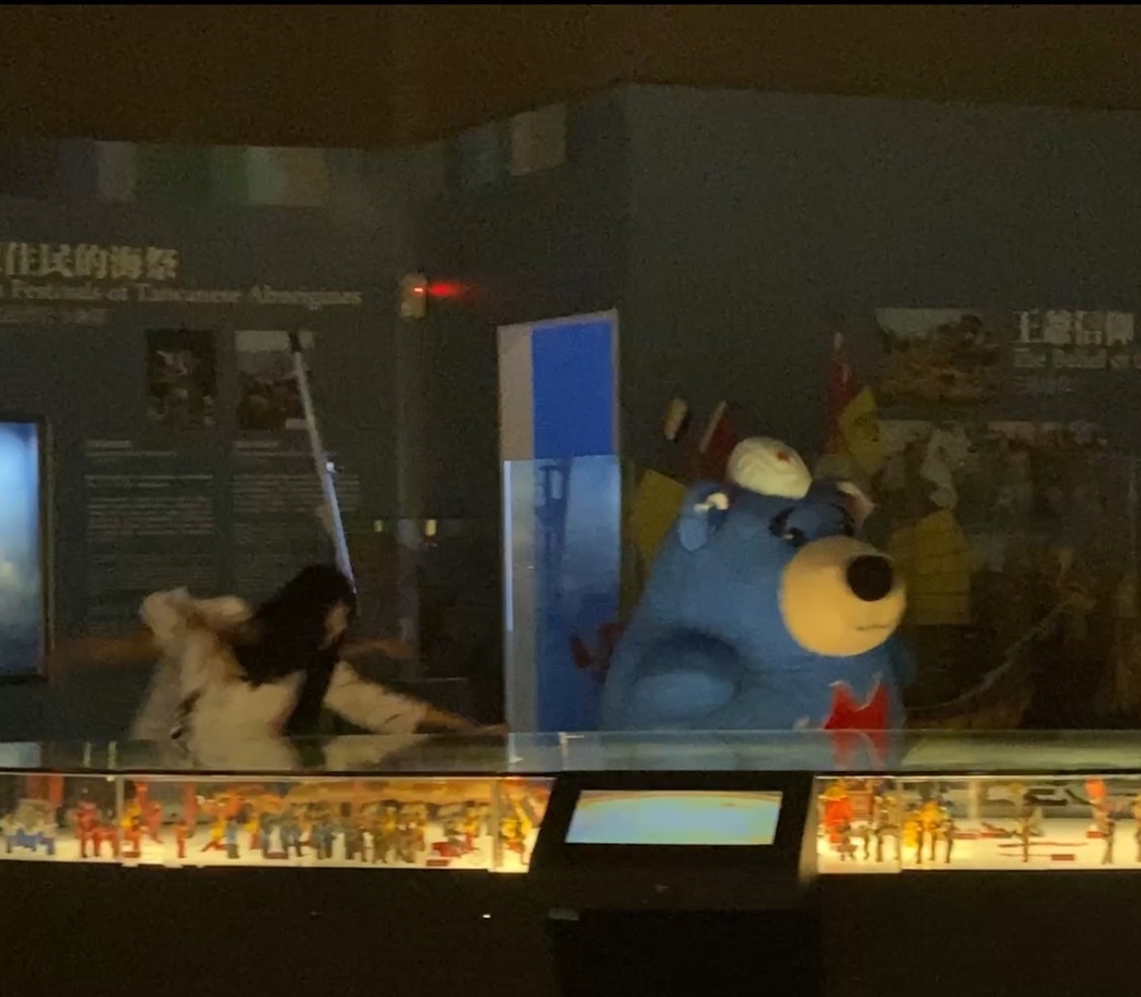 海科館10/26推沉浸式殭屍冒險遊戲『海科不眠夜黑影悄悄現』