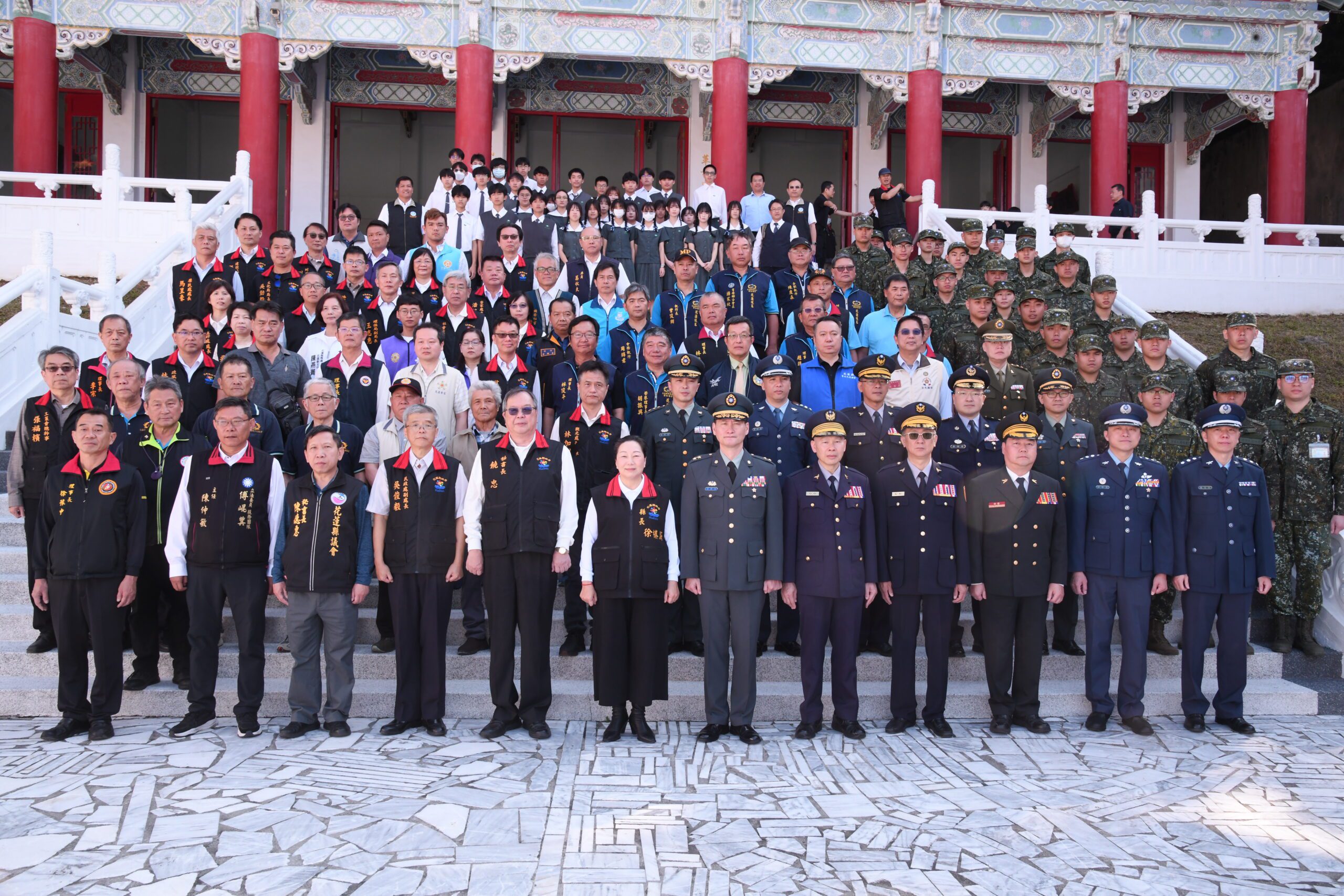花蓮春祭國殤大典 徐榛蔚致祭緬懷先烈