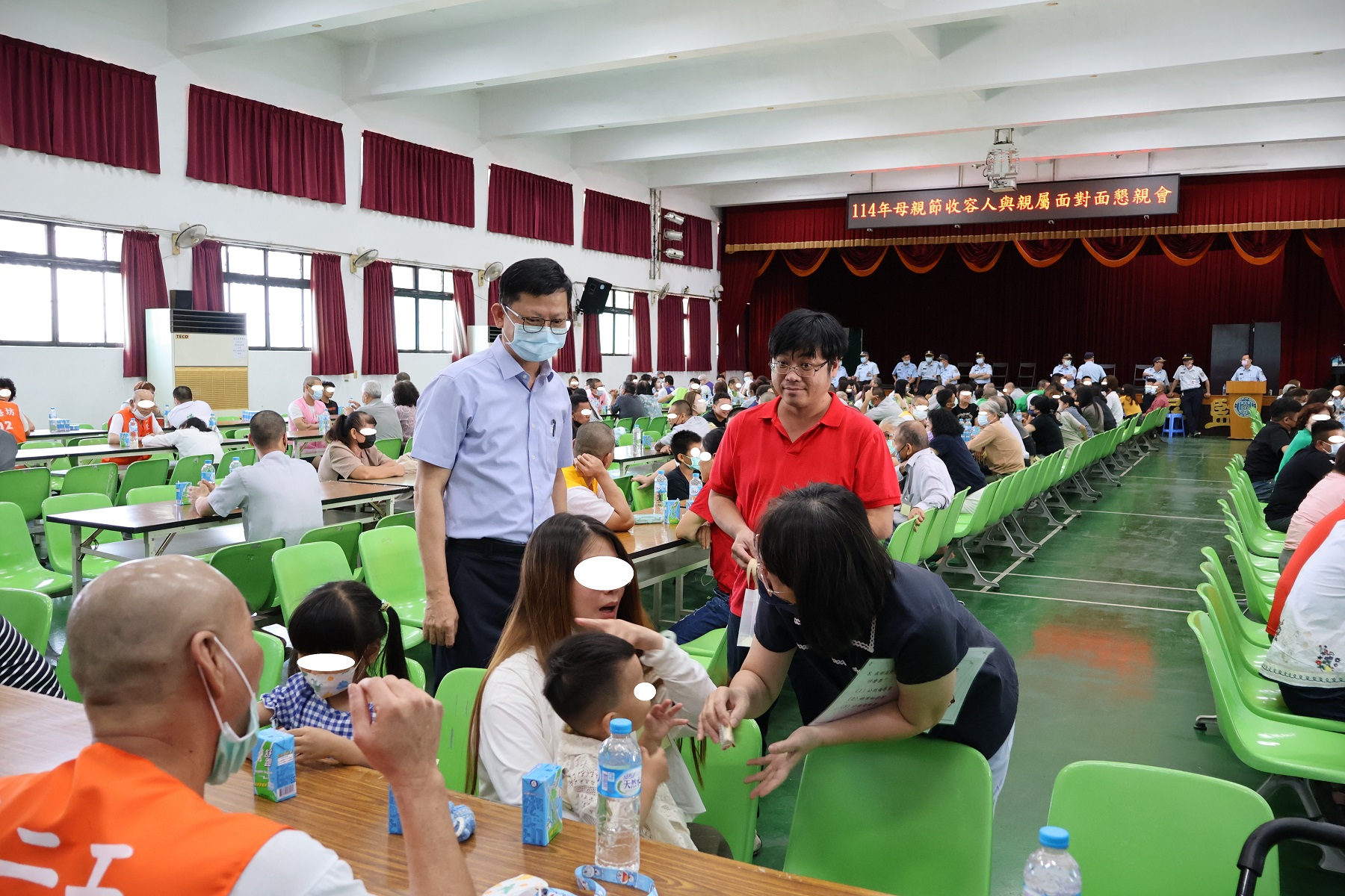 有奬徵答反詐騙　溫馨禮品留餘香